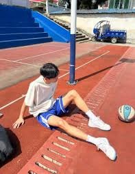 曼城德布劳内复出即助攻，瓜帅：他是世界最佳