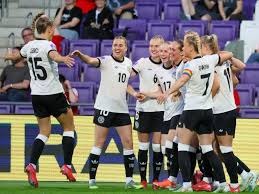 西甲聯賽 巴塞羅那主場1：0小勝華歷簡奴升上榜首